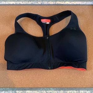Under Armour Black Front Zip Sports Bra sz 36D
